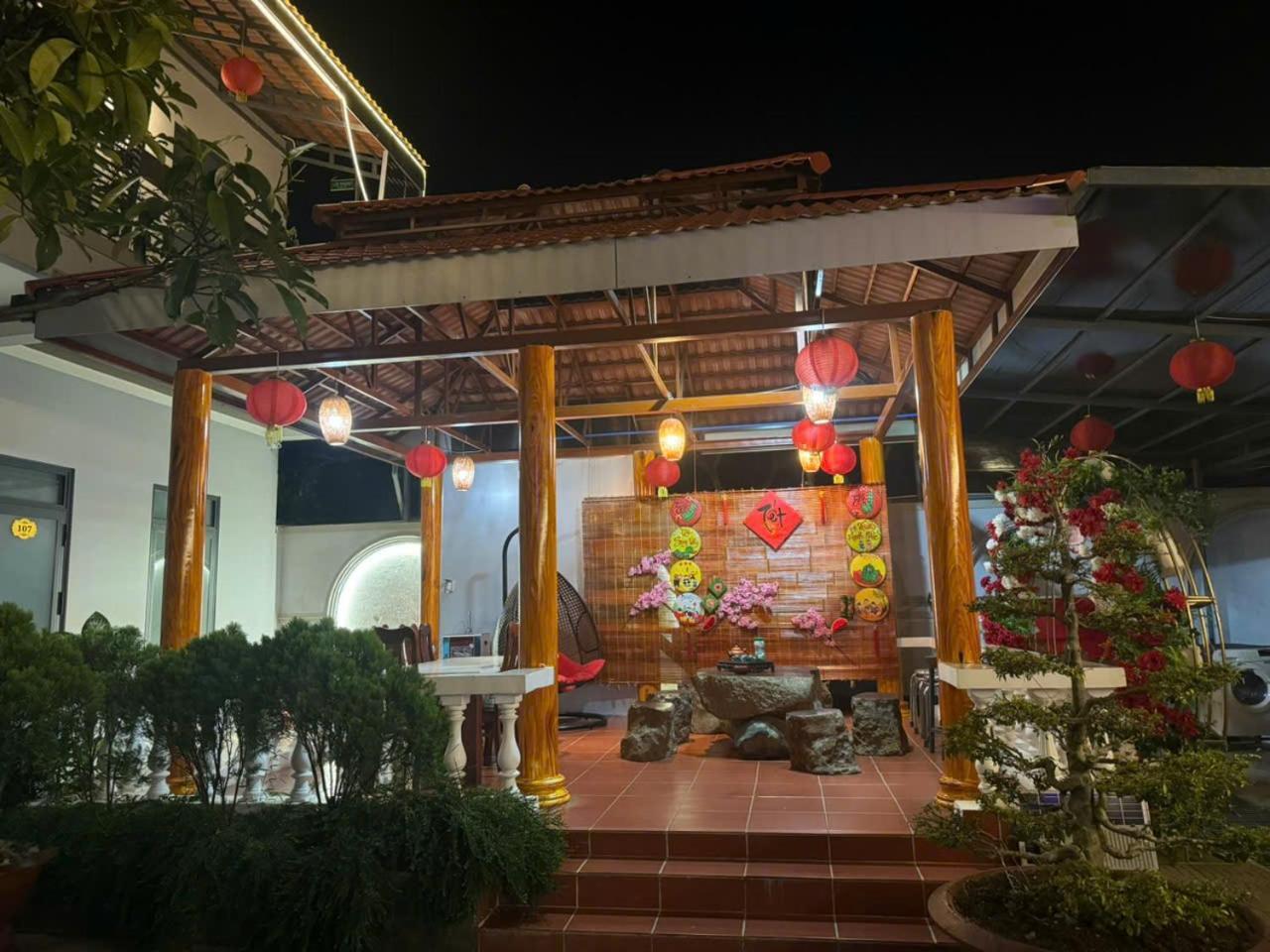 Nam Anh Hotel Бао Лок Екстериор снимка