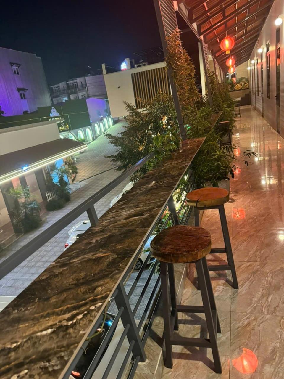 Nam Anh Hotel Бао Лок Екстериор снимка